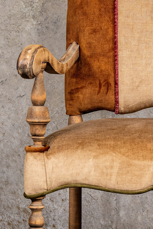 Exclusive Furniture - Chairs