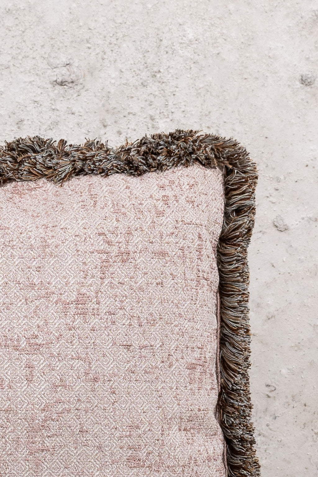 CUSHION - BEIGE - WITH FRINGES