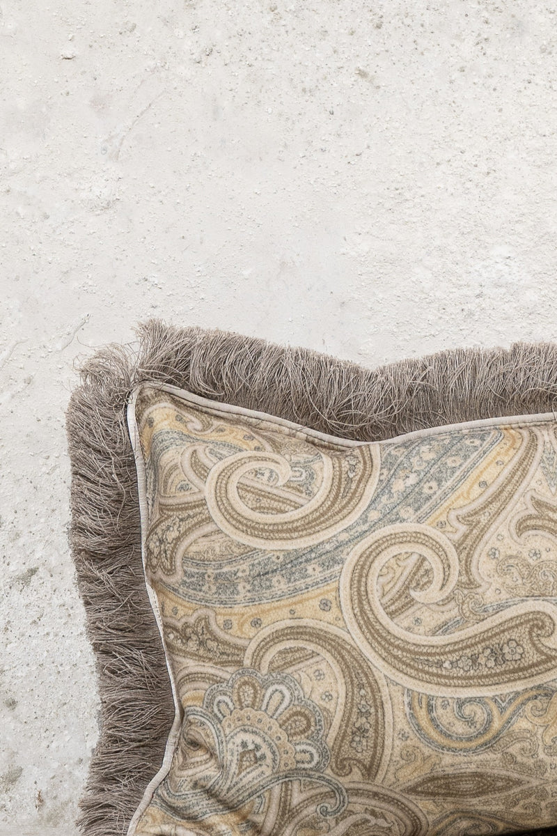CUSHION - PAISLEY