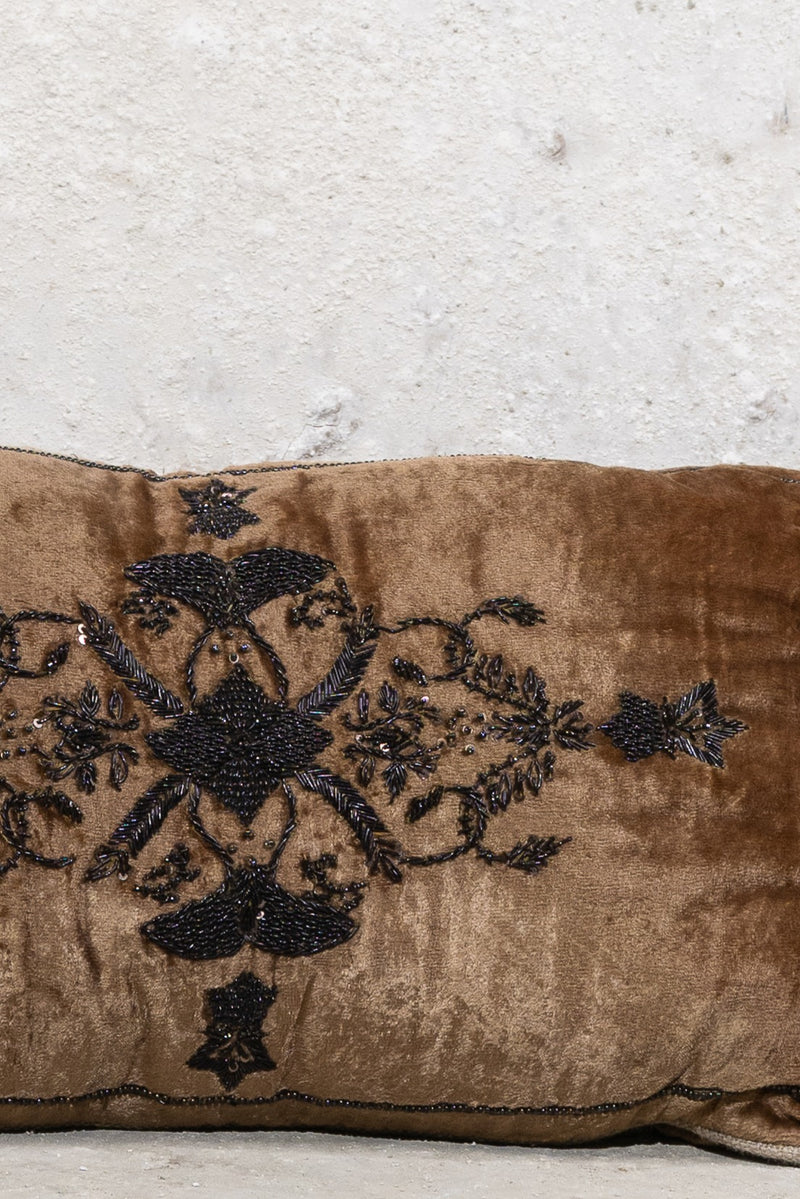 CUSHION - CARAMEL - ZARDOZI