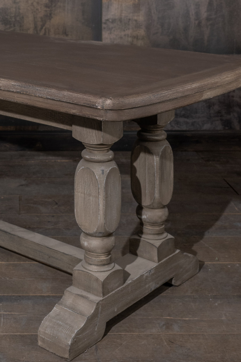 TABLE - COUNTRY WOODEN