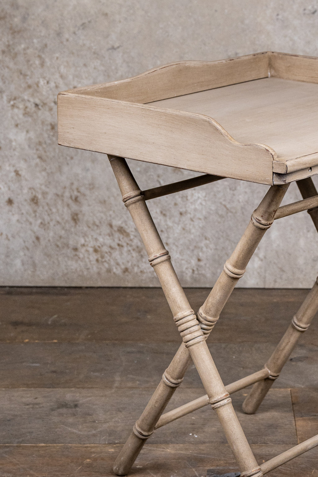 SIDE TABLE - PATINATED