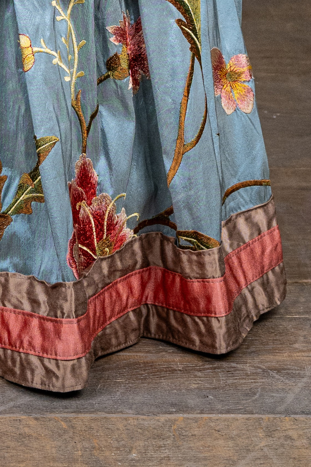 VOETENBANKEN - ECLECTISCH