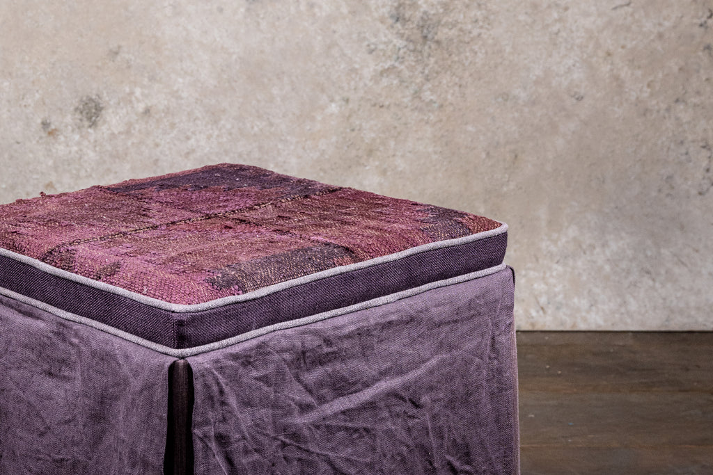 FOOTSTOOLS - BURGUNDY