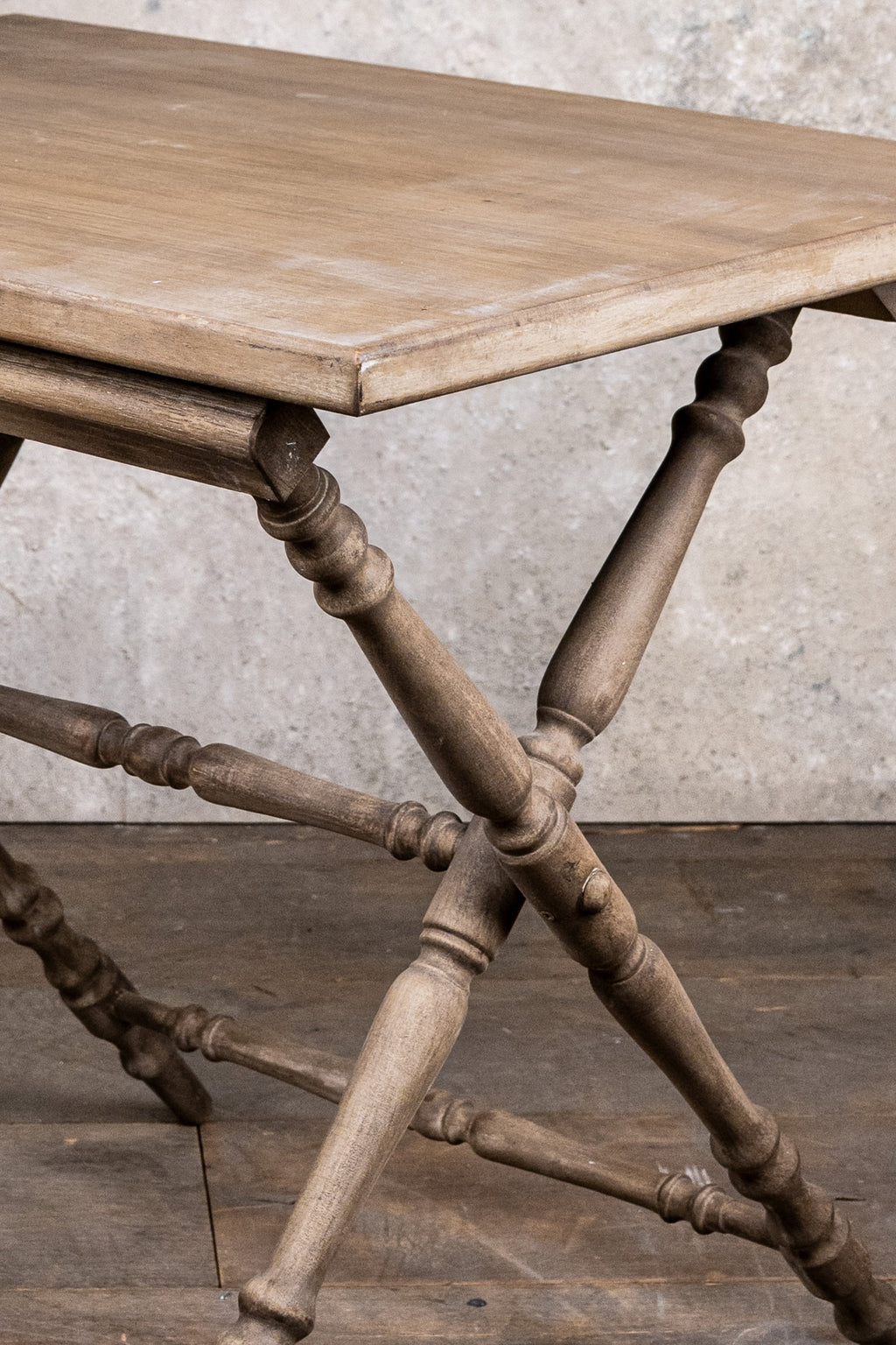 SIDE TABLE - PATINATED