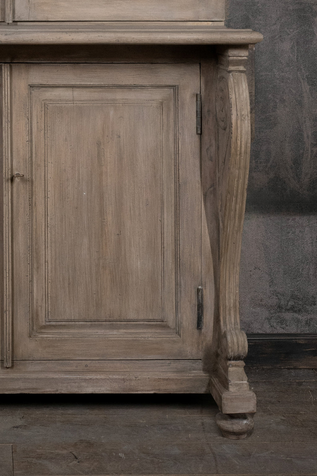 CABINETS - DISPLAY - SET OF 2