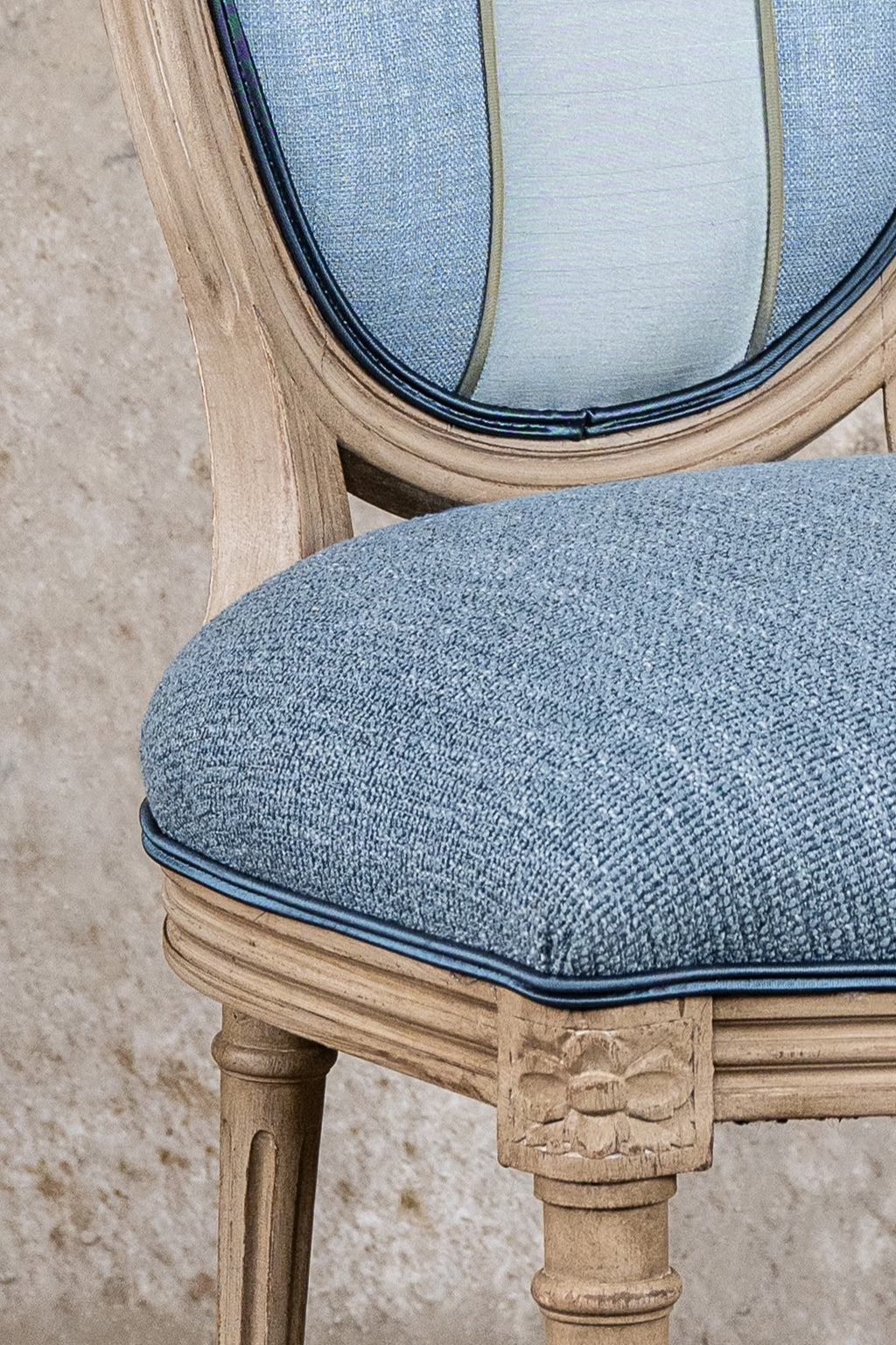 STOELEN - BLAUW - SET VAN 6 MET KUSSEN