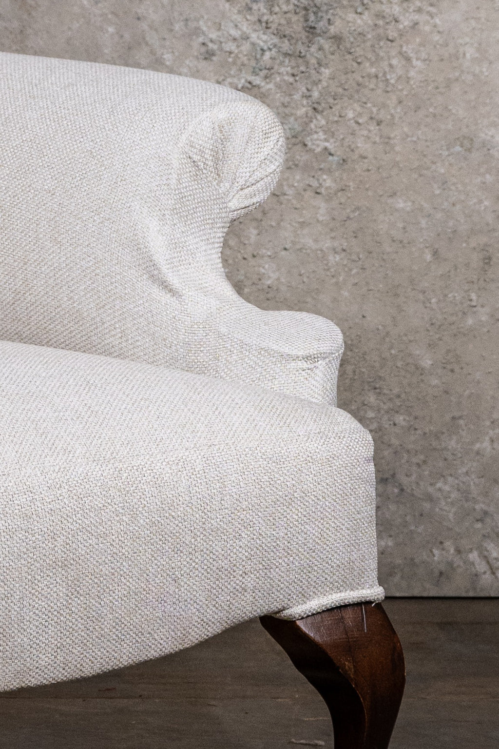 ARMCHAIR - BEIGE