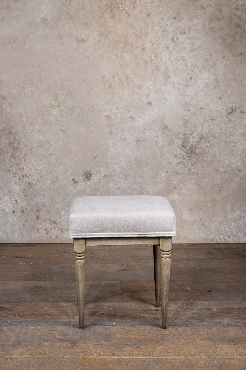 FOOTSTOOLS - BEIGE