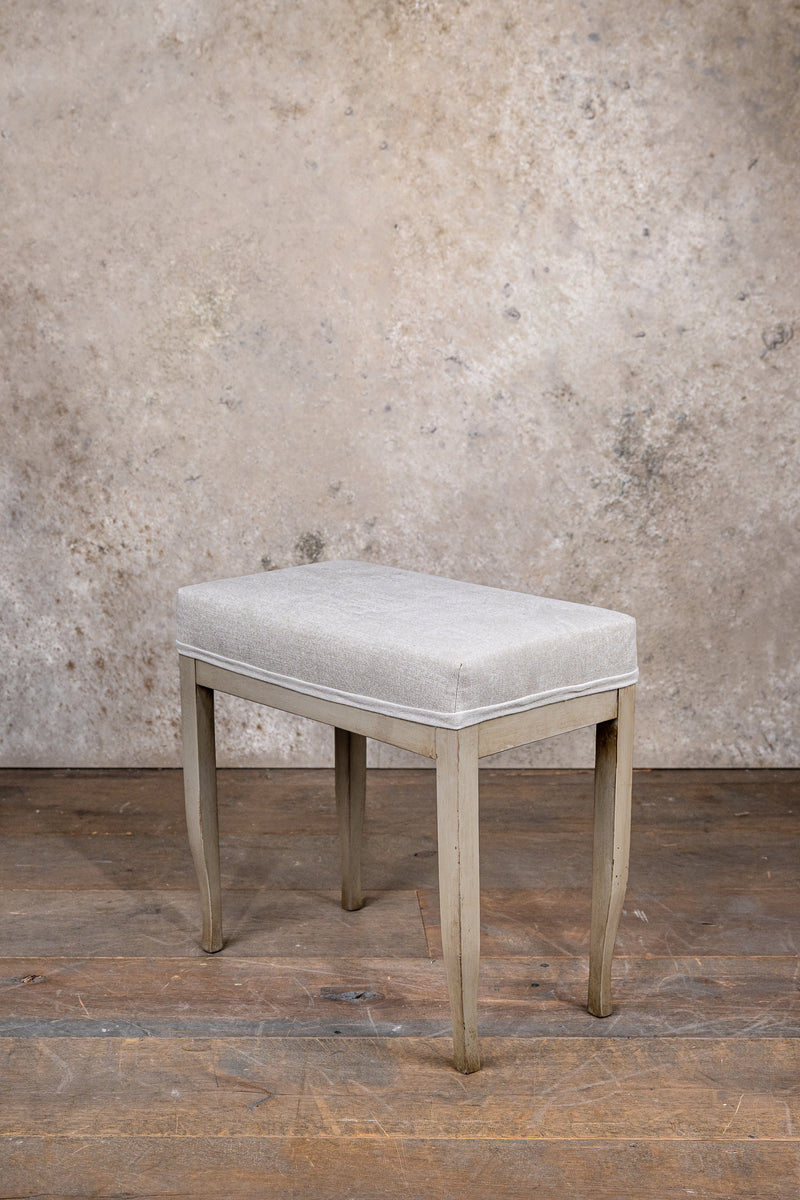 FOOTSTOOLS - BEIGE