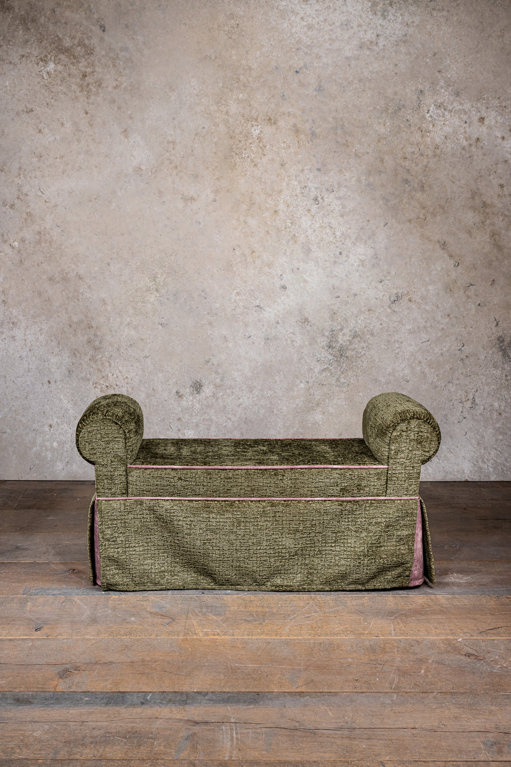 FOOTSTOOLS - KHAKI WITH PINK PIPINGS