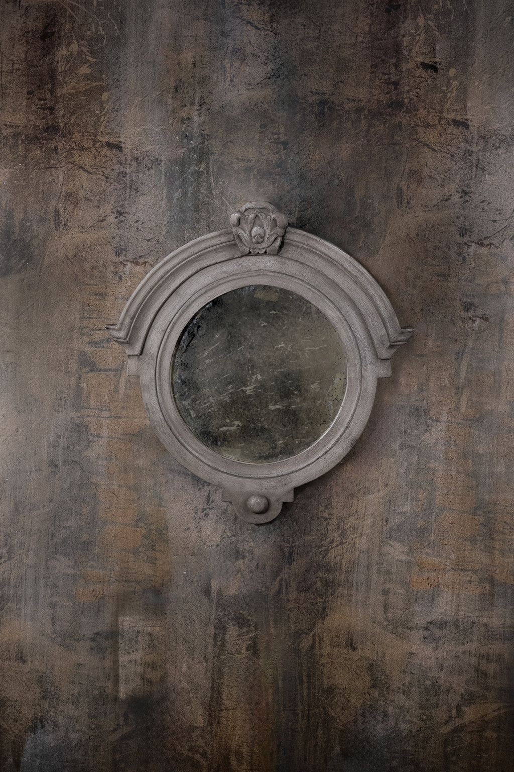 MIRROR - BULLS-EYE WITH ORNAMENT