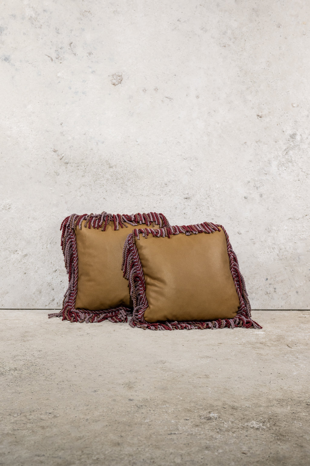 CUSHION - CAMEL - WITH FRINGES