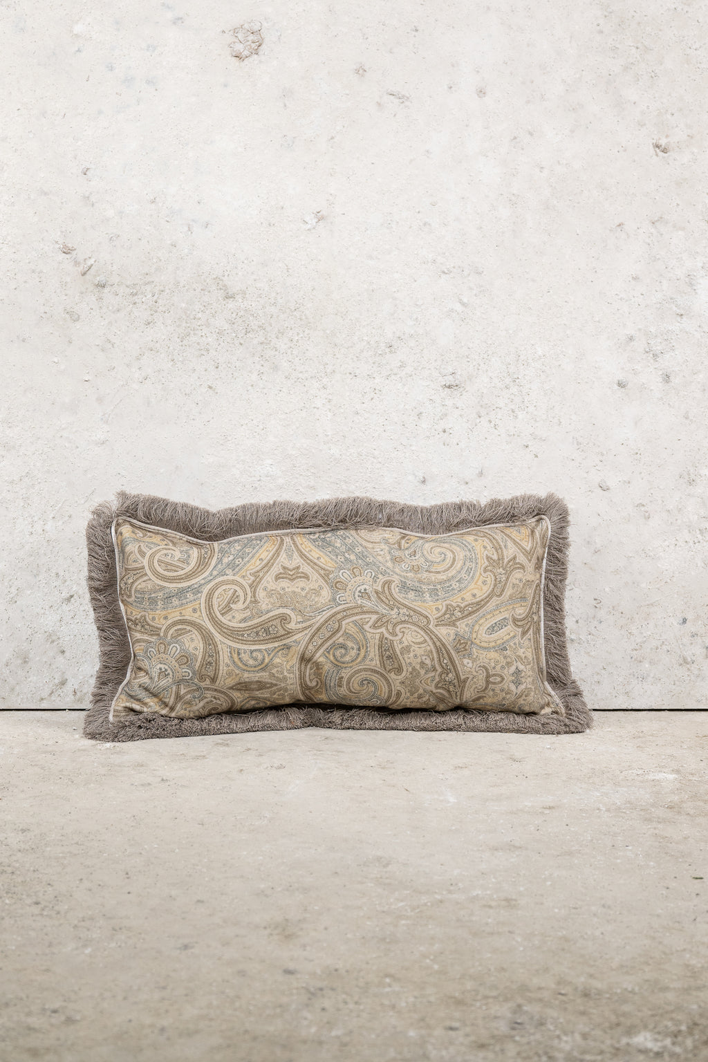 CUSHION - PAISLEY