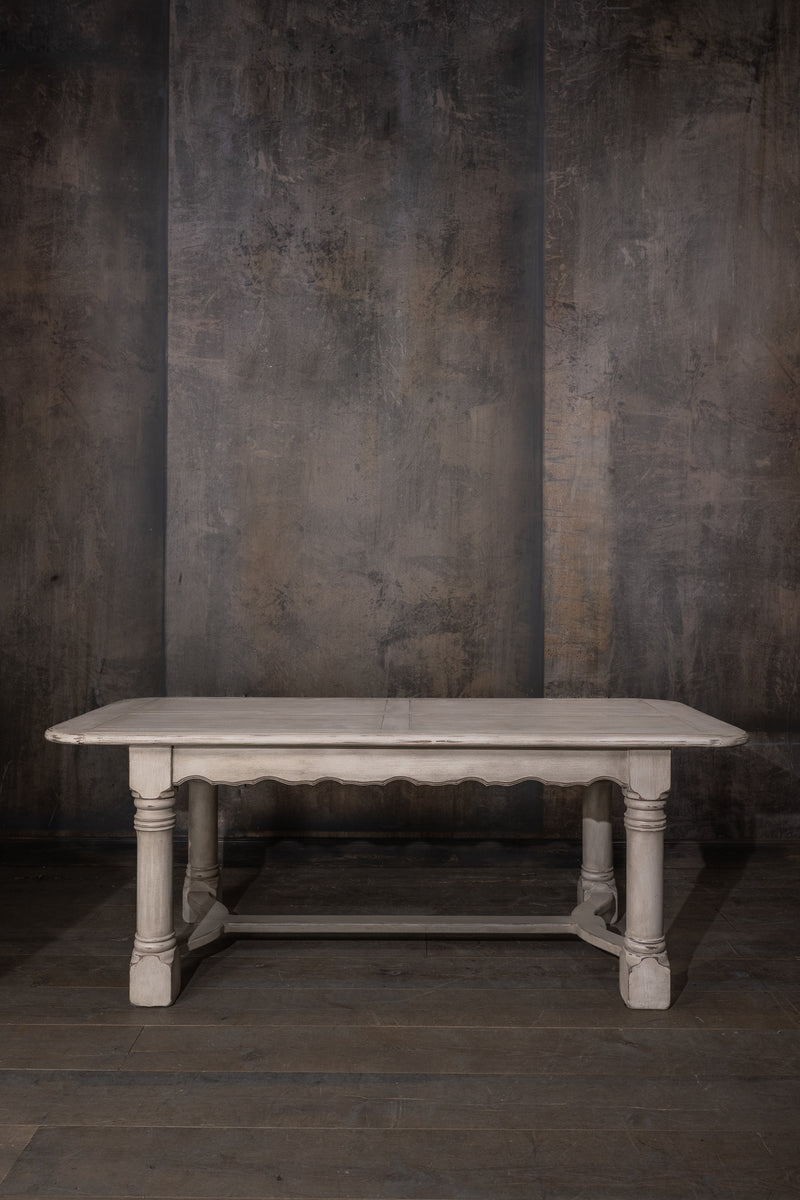 TABLE - COUNTRY WOODEN