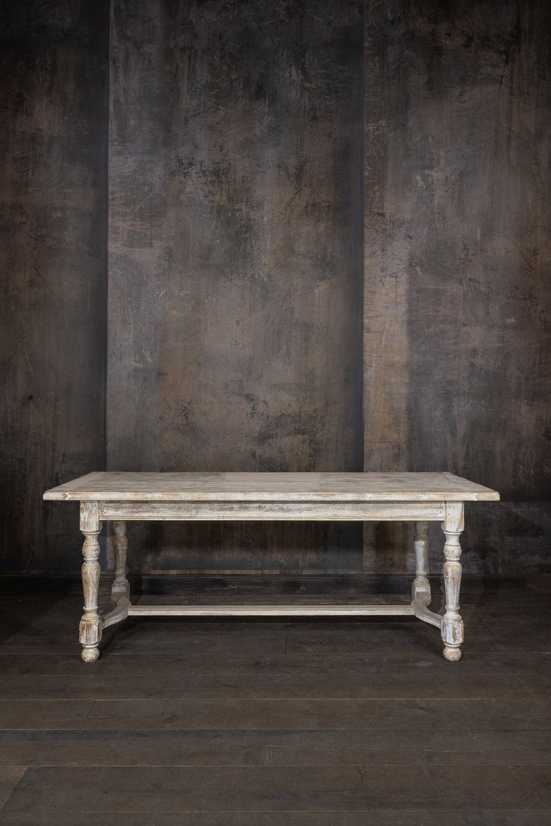 TABLE - COUNTRY WOODEN