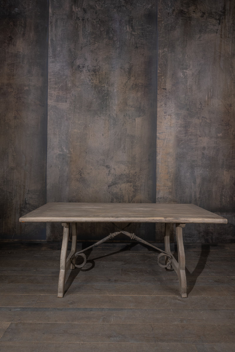 TABLE - SPANISH WOODEN