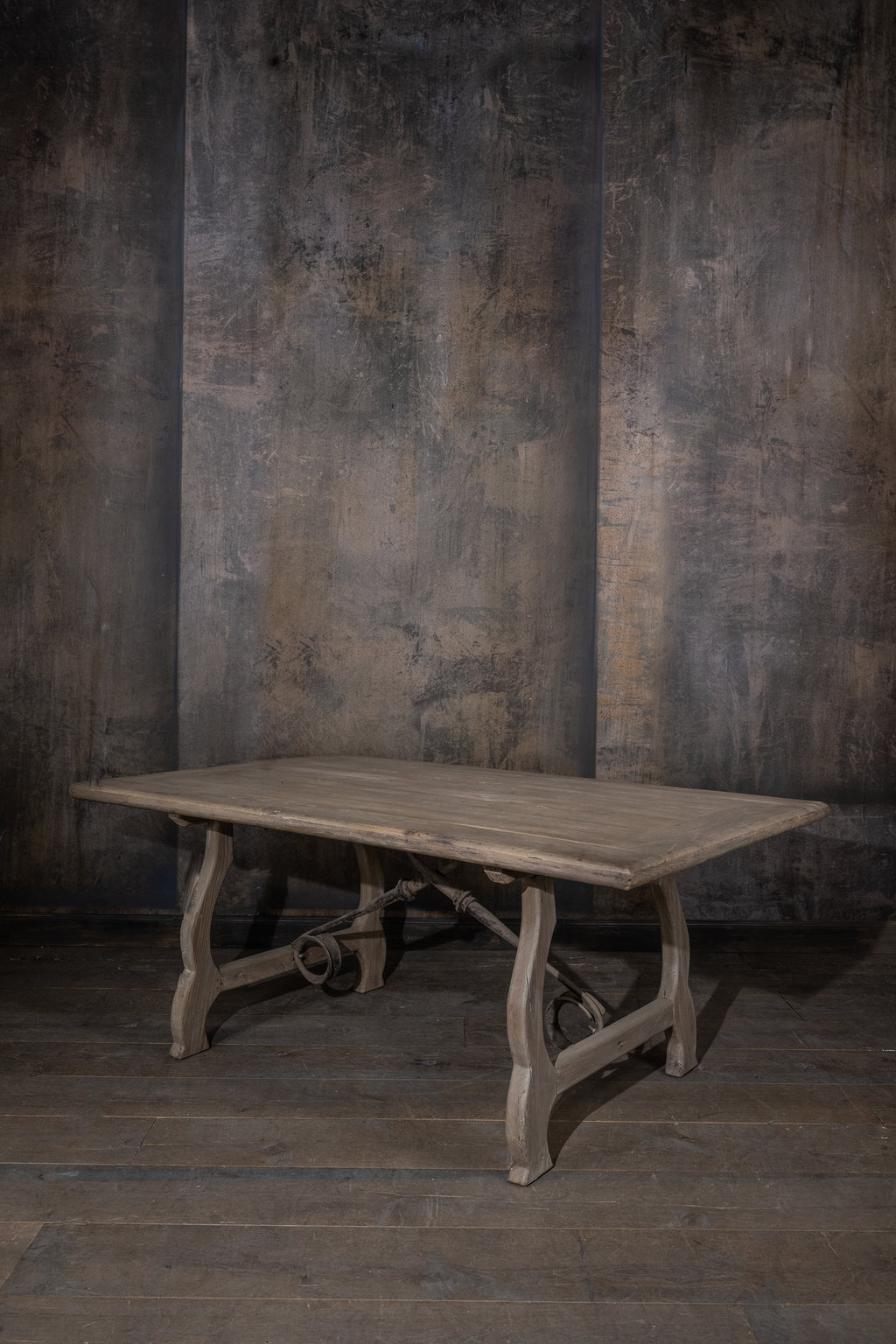 TABLE - SPANISH WOODEN