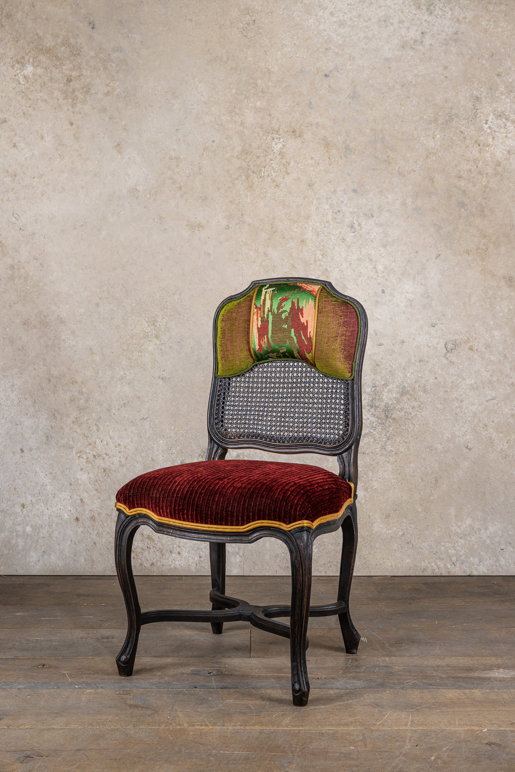 CHAIRS - ECLECTIC - SET OF 10