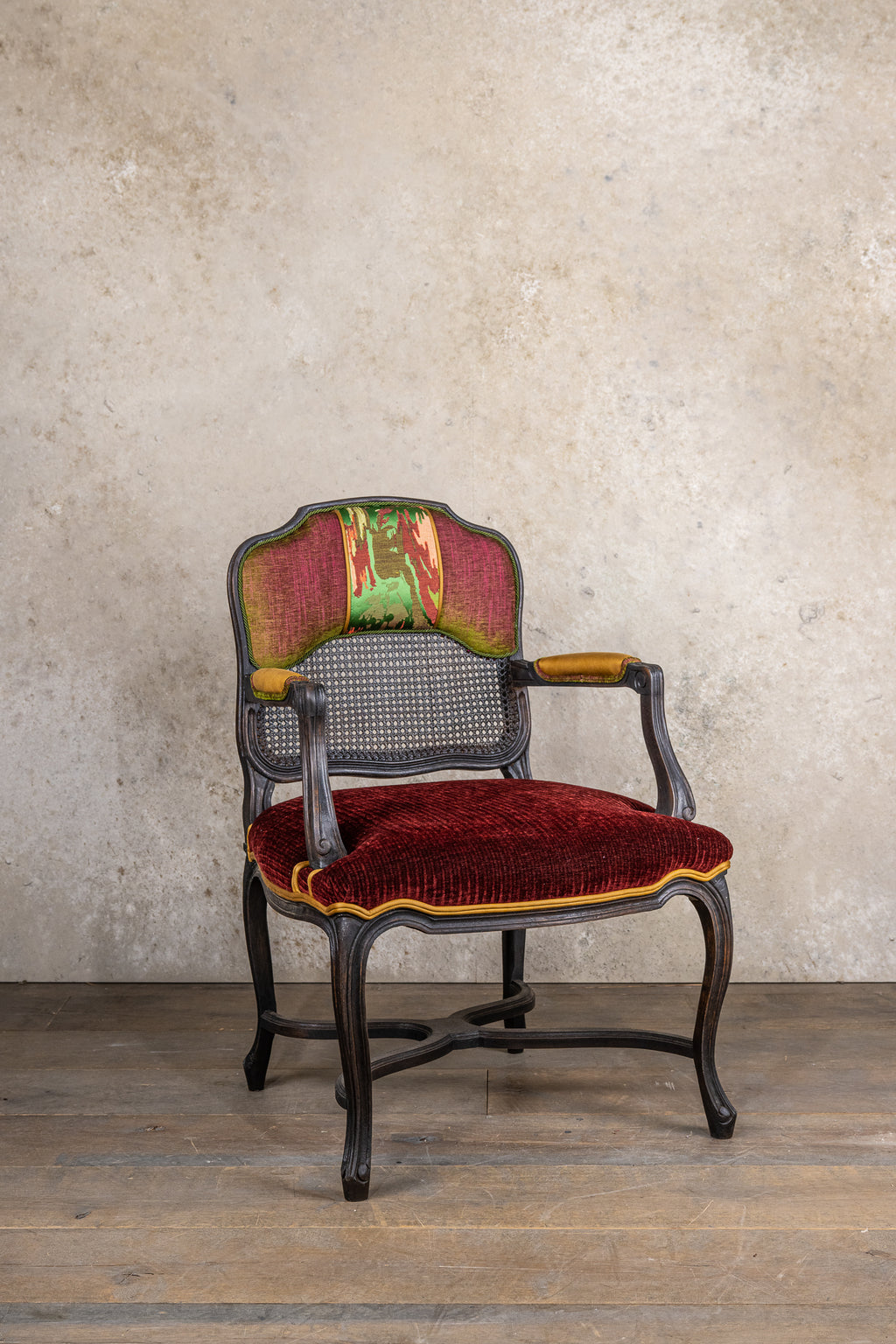 CHAIRS - ECLECTIC - SET OF 10