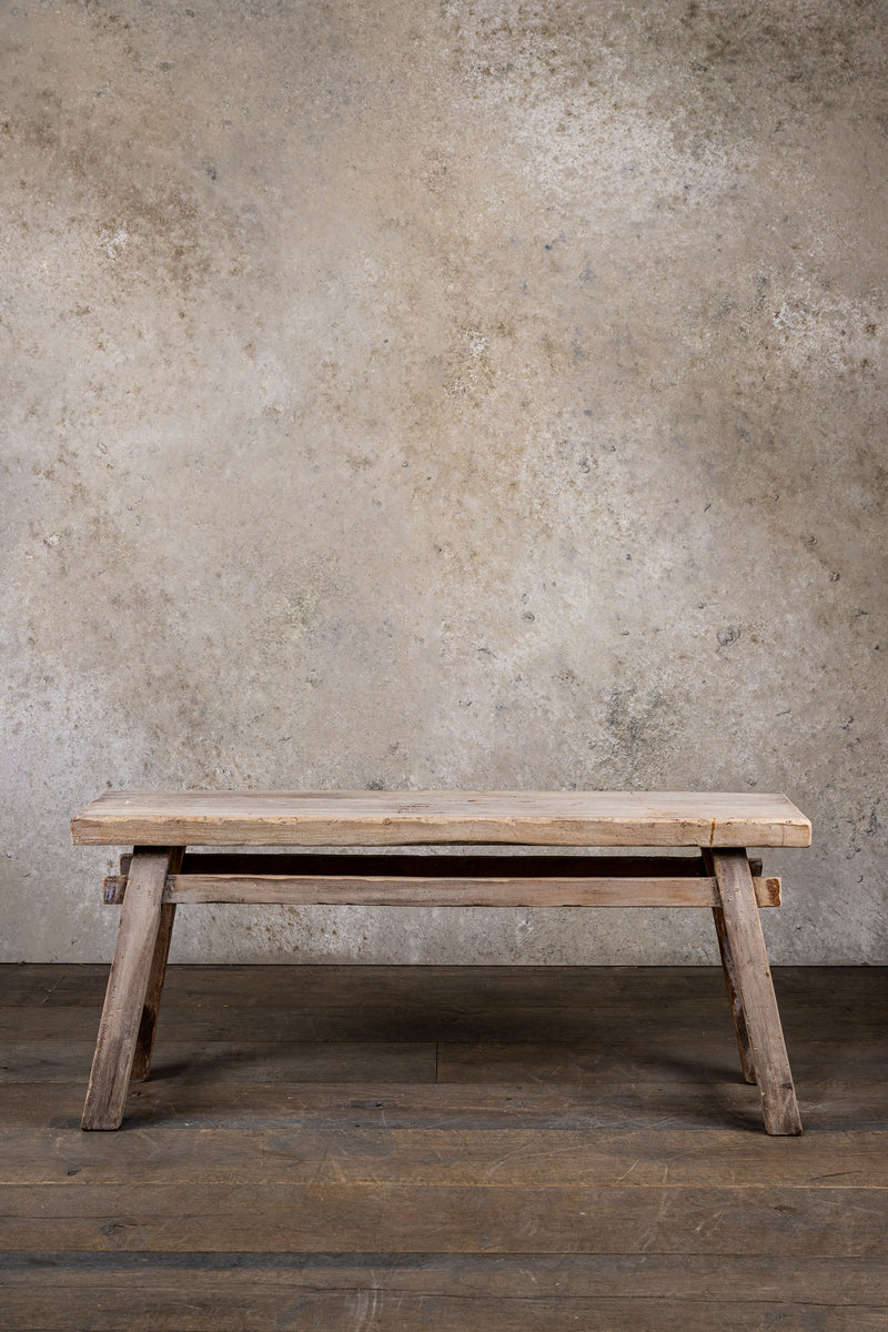 BENCHES - MILKING BENCH